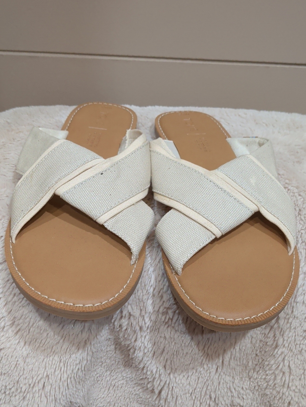 Toms Women’s Cream Cross-Band Slide Sandals